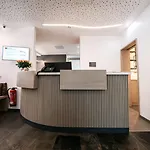 Inside By Hackmann 3*